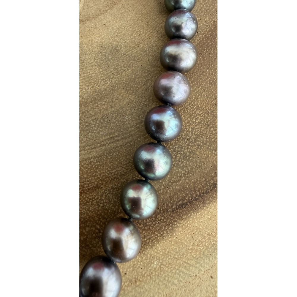 Genuine Peacock Tahitian Cultured Pearl Necklace with Sterling Silver Clasp - Picture 3 of 16